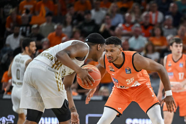 展计划相辅 展计划相辅